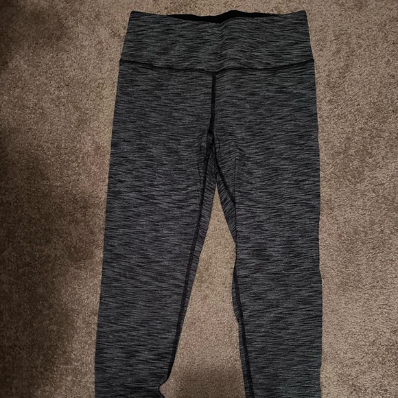 Victoria Secret Knockout Leggings - Picture 5 of 6